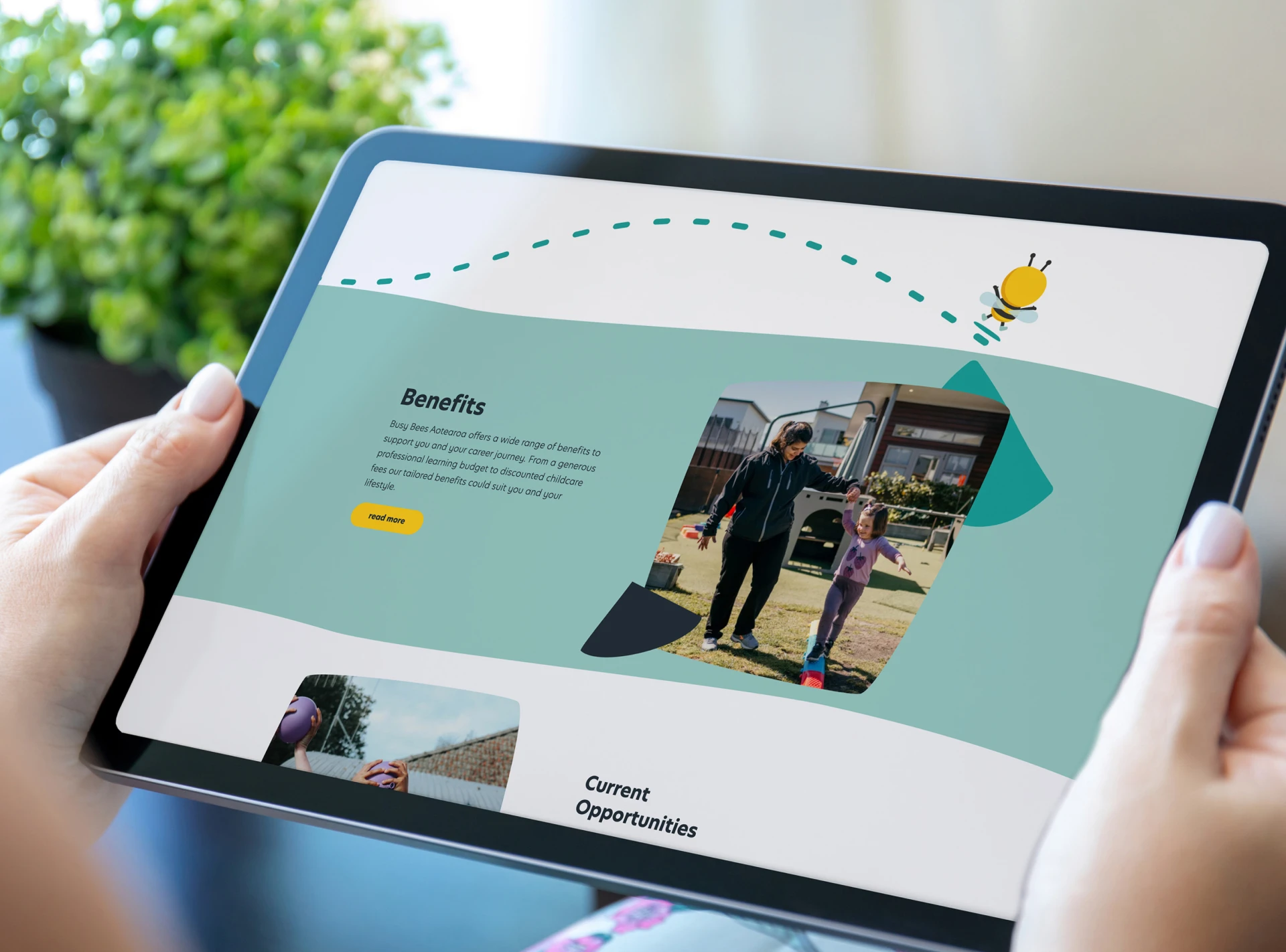 Busybees tablet size web development