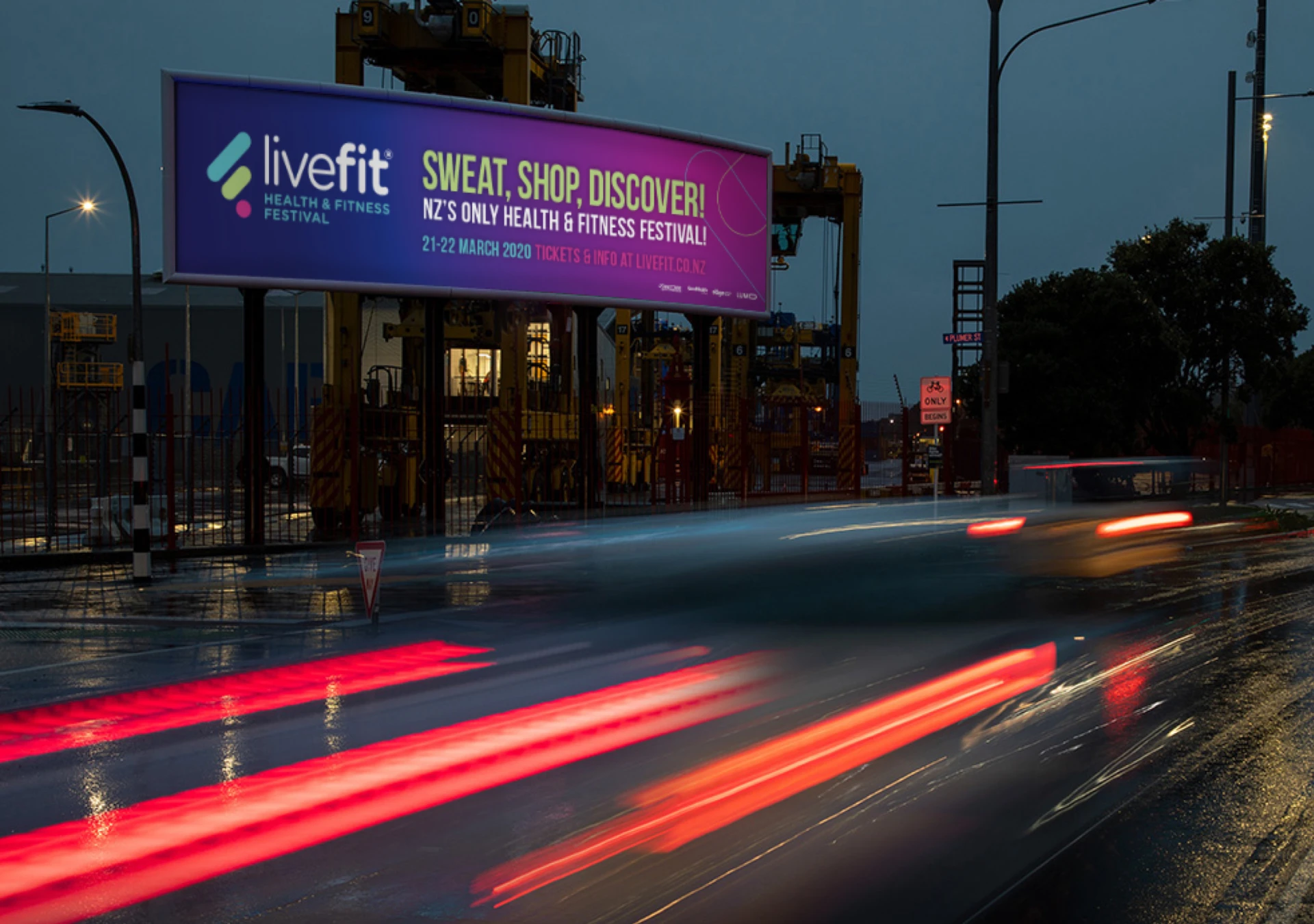 digital advertisement livefit